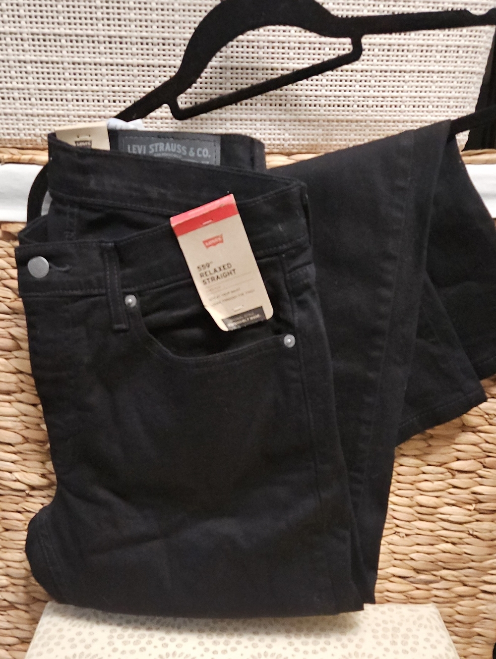 Levi's Men's Straight Leg Jeans in Black